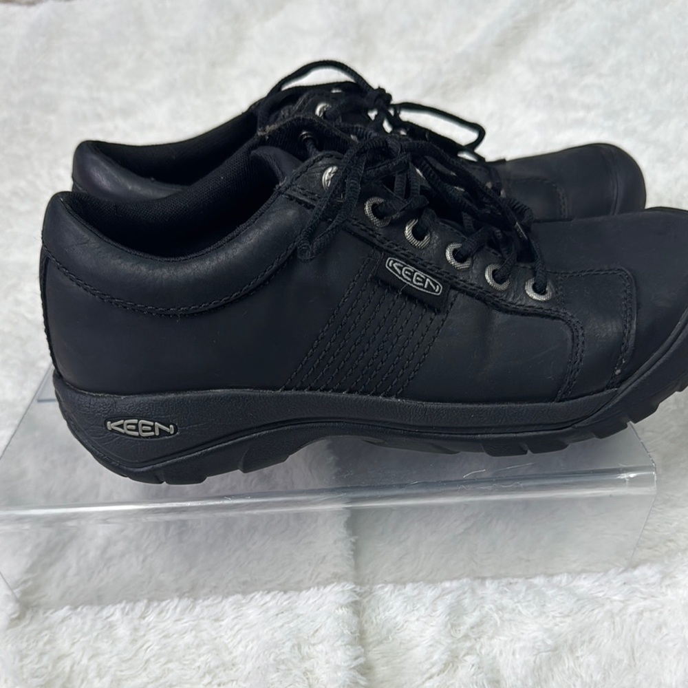 Keen Men's Black Shoes - Picture 4 of 5